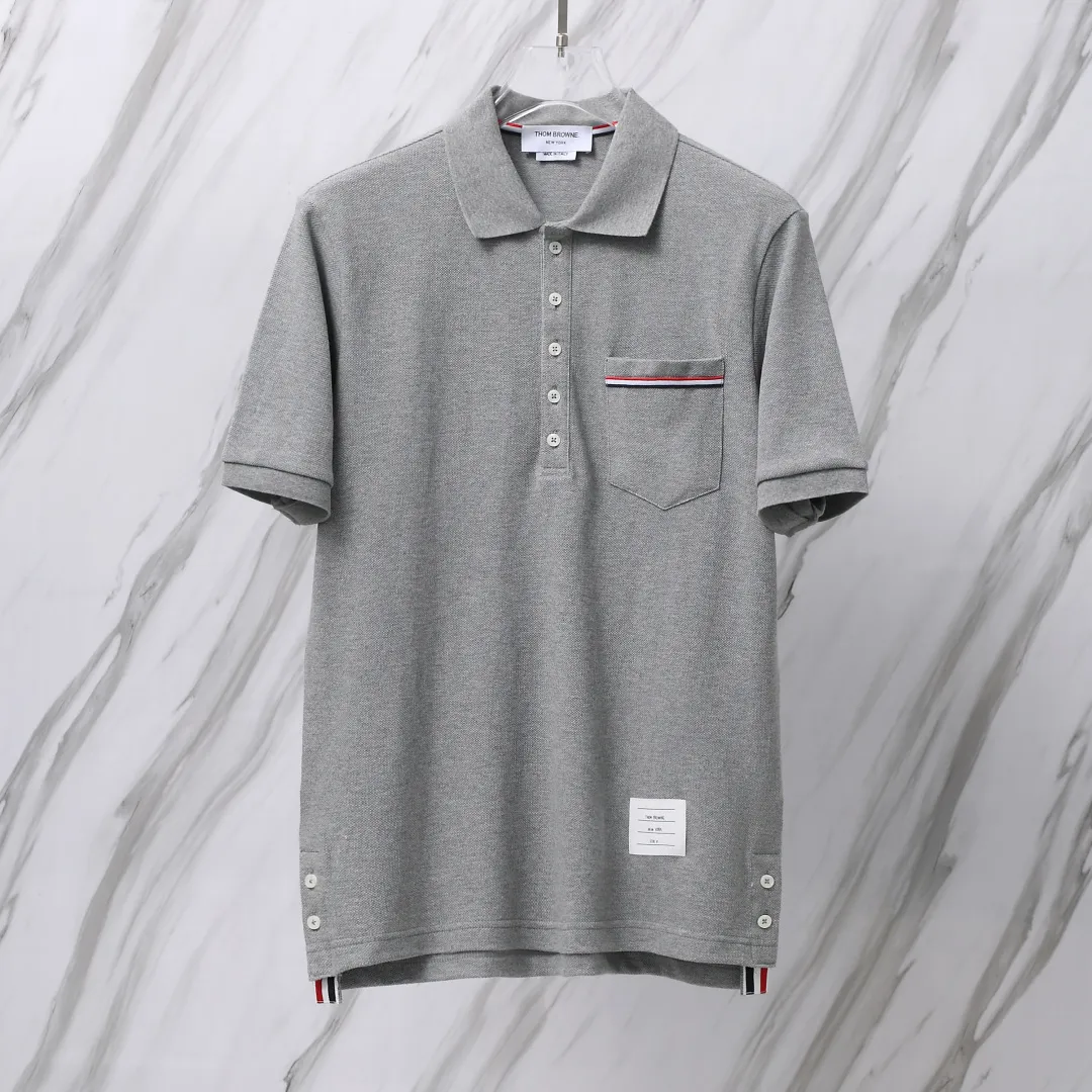 ：T 010（TBPolo ） THOM BROWNE TB 330 POLO Classic 330 Authentic Authentic Quality + Authentic + Same Style Size：0/1/2/3/4 ：White/Black/Navy Blue/Gray